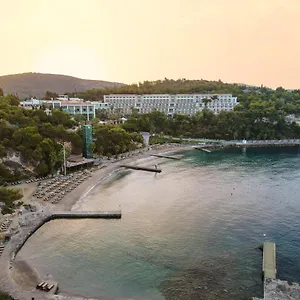 Feriested Pine Bay, Kusadası